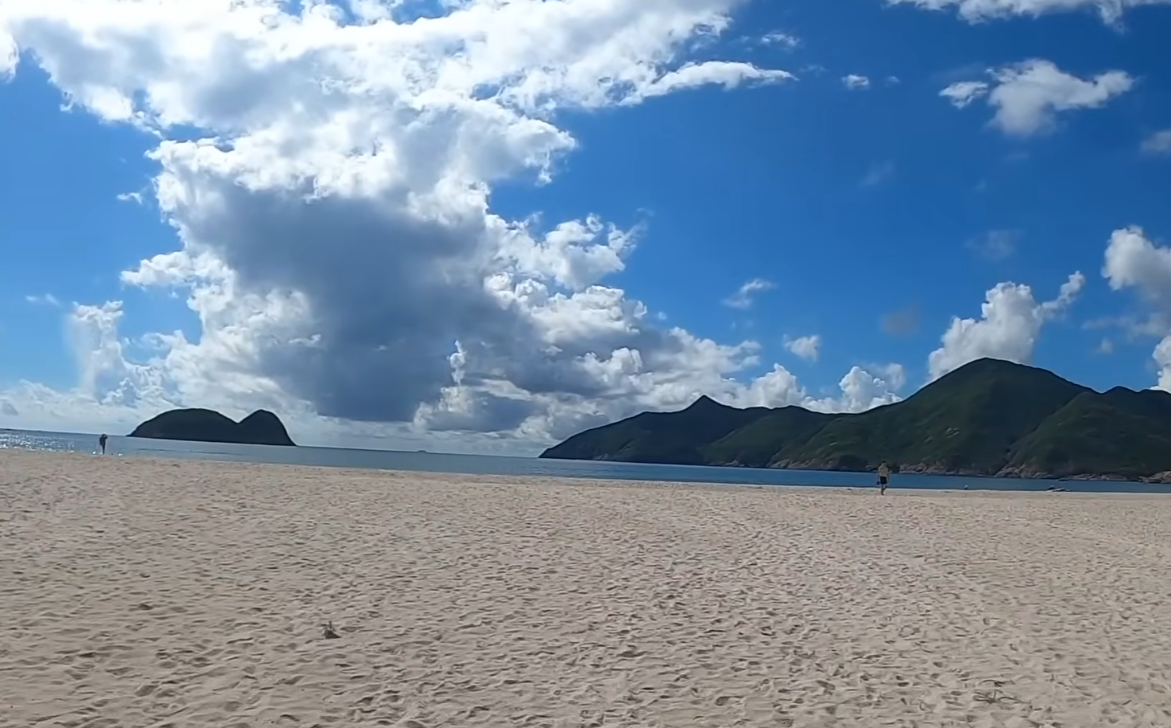 鹹田灣(西貢)